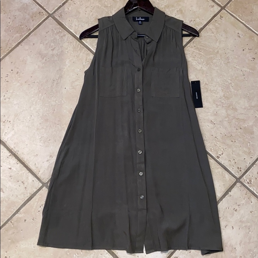 LULUs green shift dress